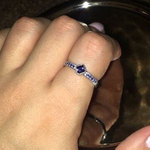 Sterling silver ring sz 8